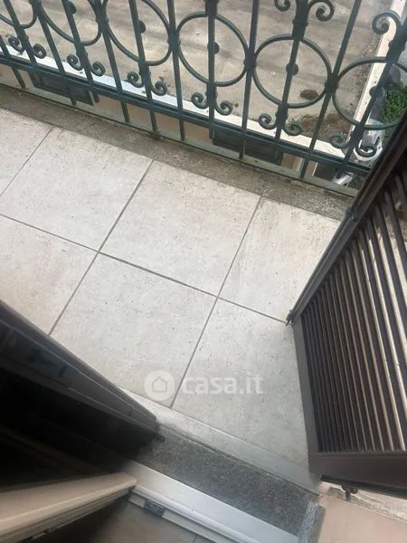 Rõdu - Retrofitted Apartment with Balcony in Vigevano