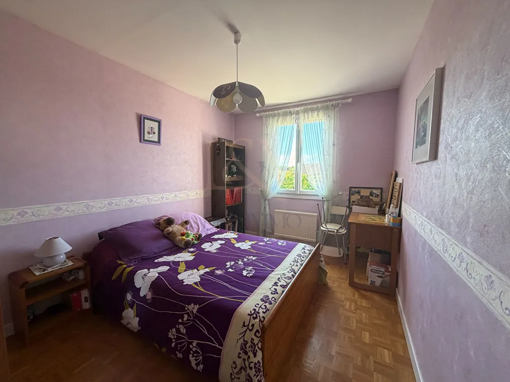 Magamistoad - Villa with Pool in Hurigny