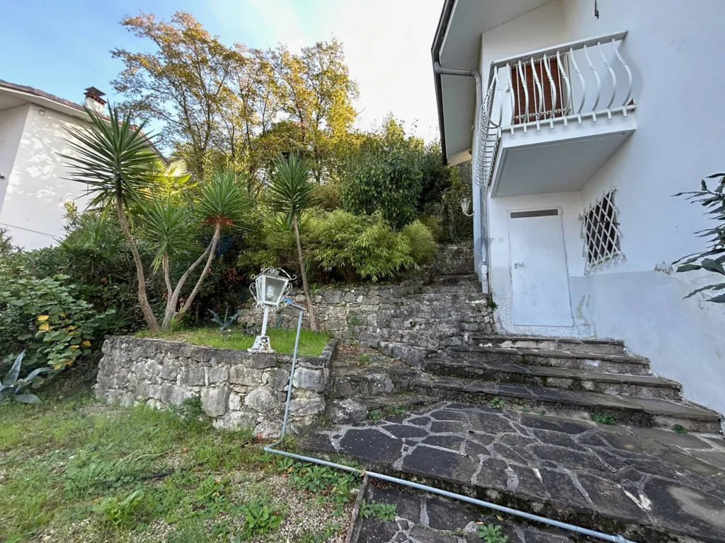 Esterno - Villa with Panoramic Lake View in Brenzone