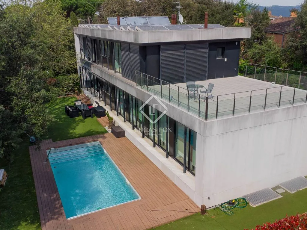 Õhuvaade - Luxury Villa with Pool in Girona