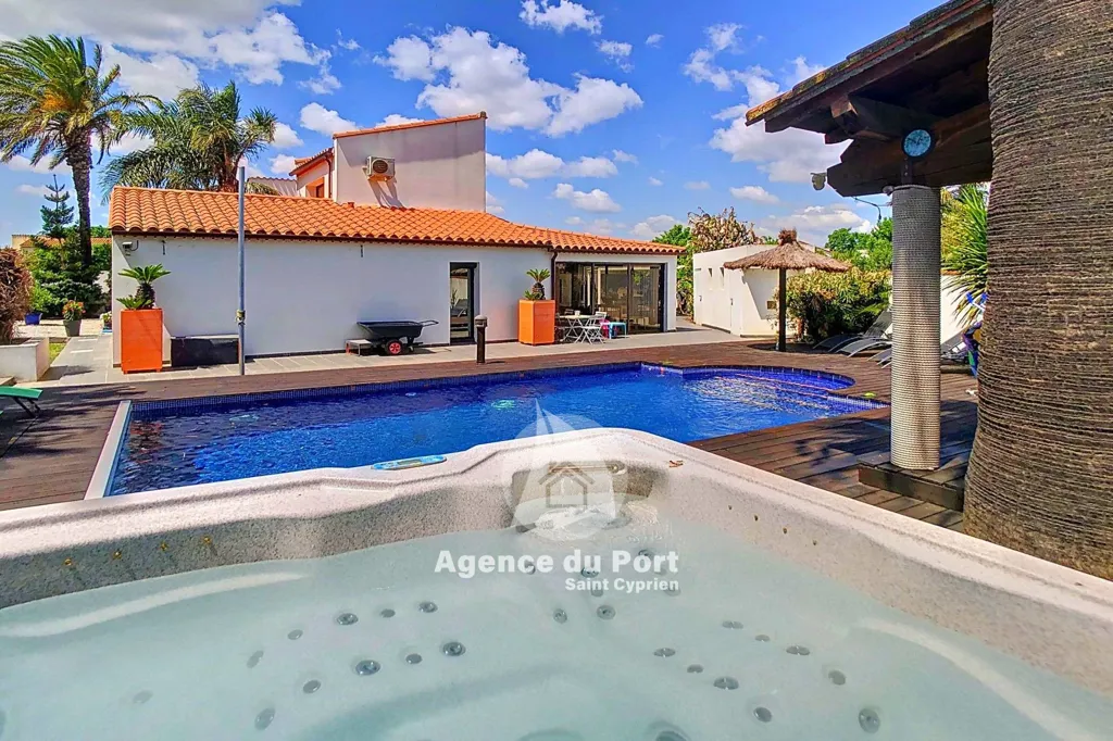 Bassein - Individual Villa with Pool in Saint-Cyprien