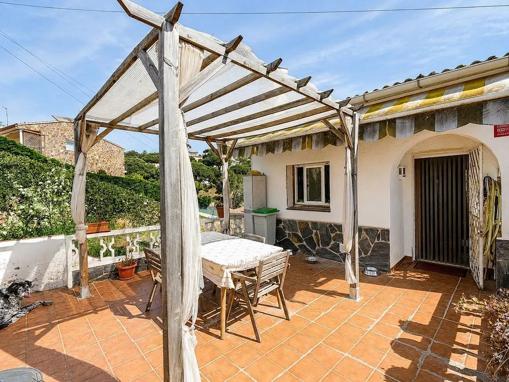 Terrasse - Chalet with Terrace in Mas Mora, Sant Daniel