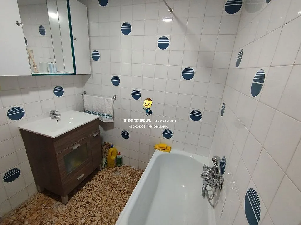 Salles de bain - 3-Bedroom House with Chimney in Cabrillas