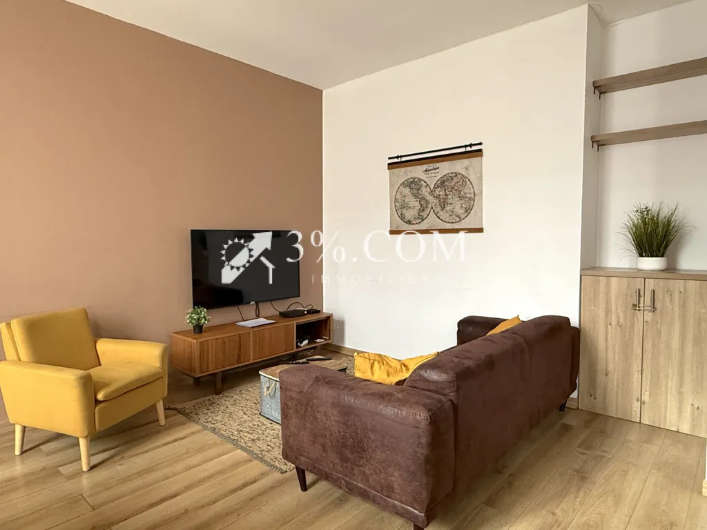 Elutuba - T3 Apartment with Balconnet near Tourcoing Centre