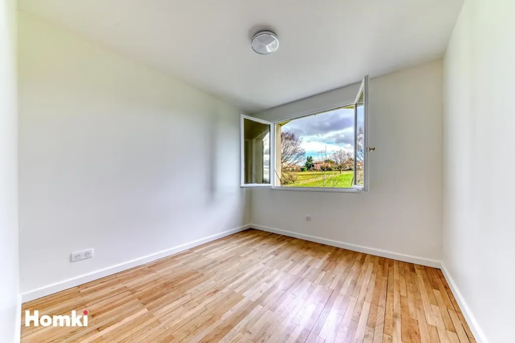 Pièces - Maison T6 avec Studio Indépendant à Sainte-Consorce
