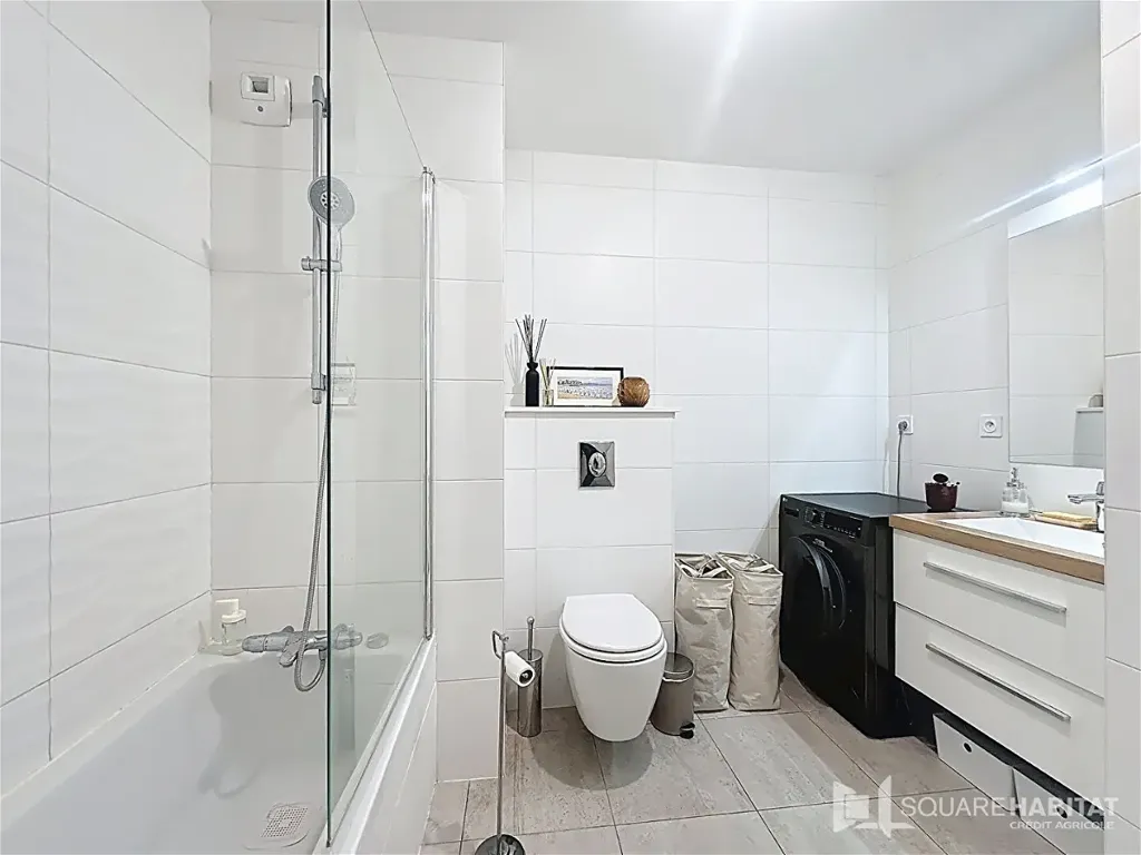Vannitoad - Modern 2-Bed Apartment with Balcony in Rennes Centre