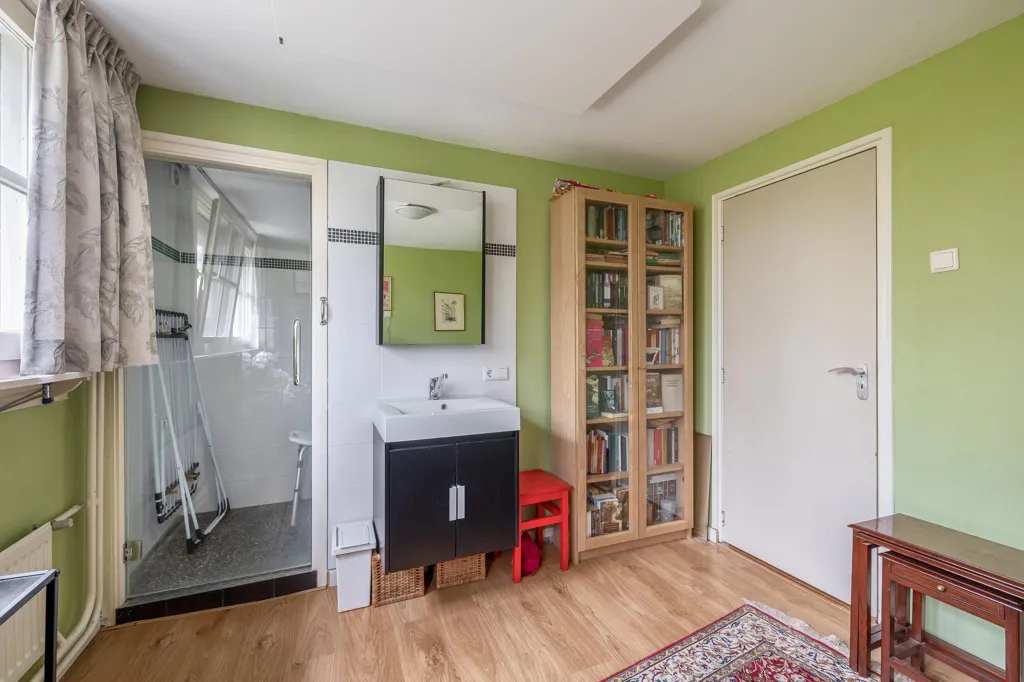 Bathrooms - Country House with Forest View in Deurne