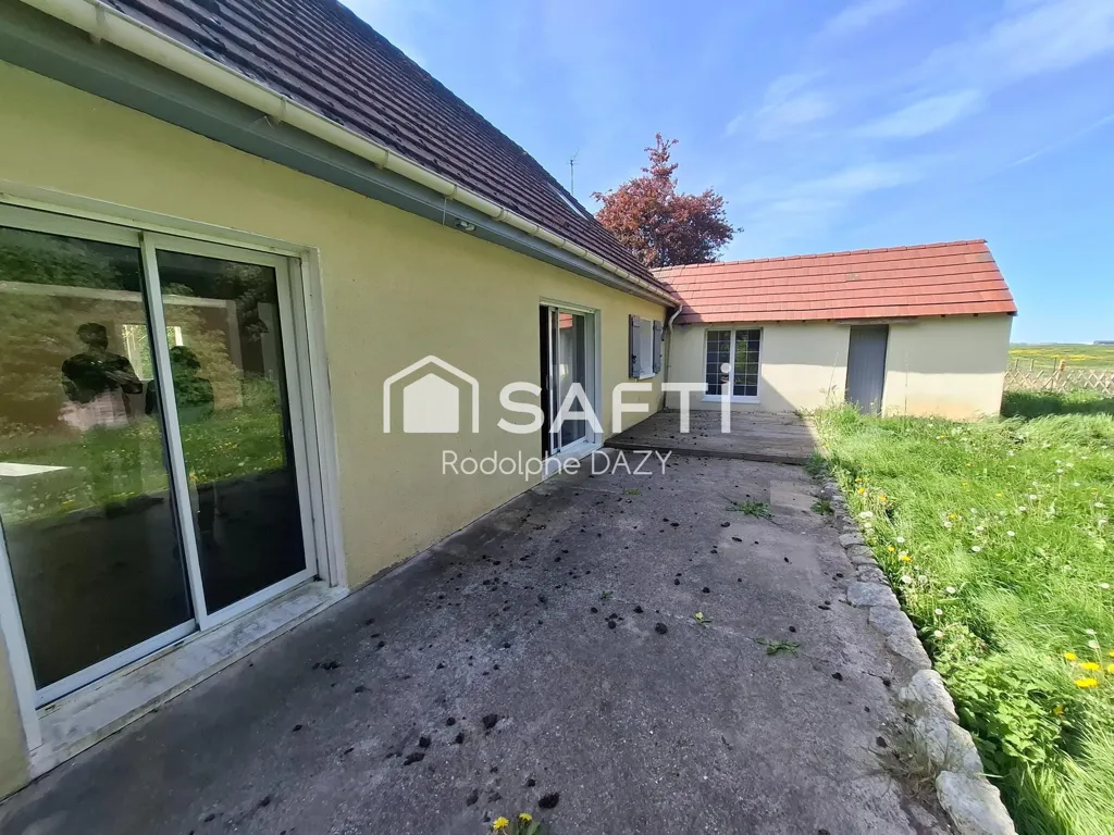 Garden - Spacious House with Large Terrace in Heubécourt-Haricourt