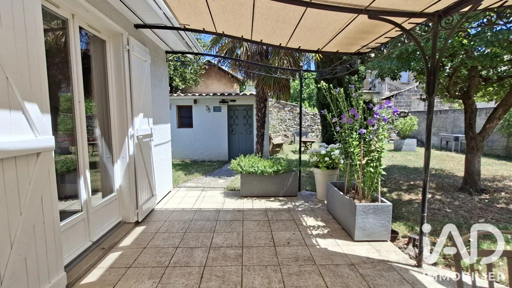 Terrazza - Detached House with Garden in Sarras