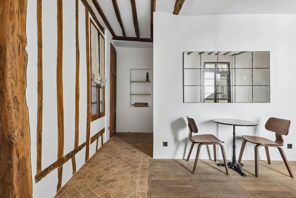 Salle à manger - Appartement de Luxe avec Vue Cour à Paris