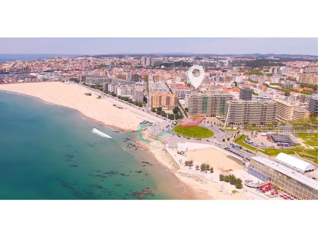Õhuvaade - 1-Bed Flat with Garage in Matosinhos