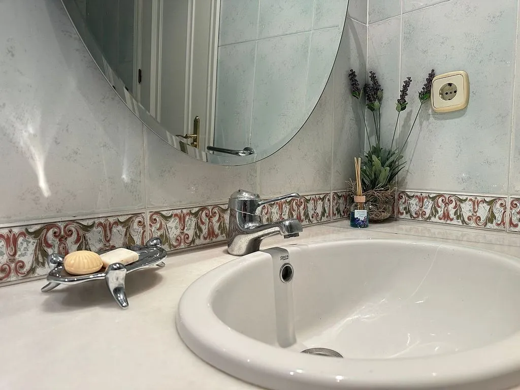 Salles de bain - Furnished Flat with Balcony in Mestalla