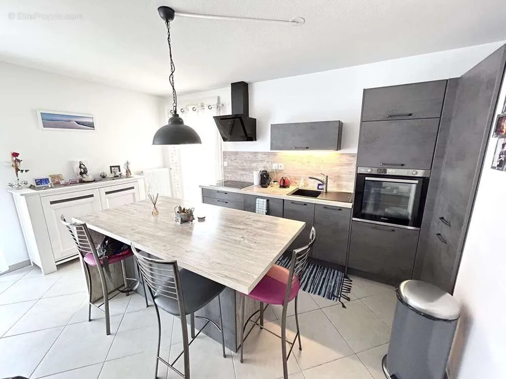 Cucina - Apartment with Balcony in Dijon