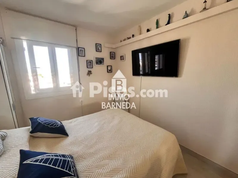Magamistoad - Reformed Apartment with Sea View in Port Grec