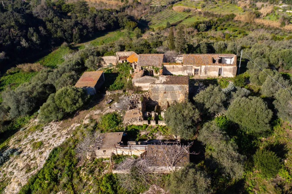 Vue aérienne - Buildable Land with Panoramic View in Monte Furru, Sassari