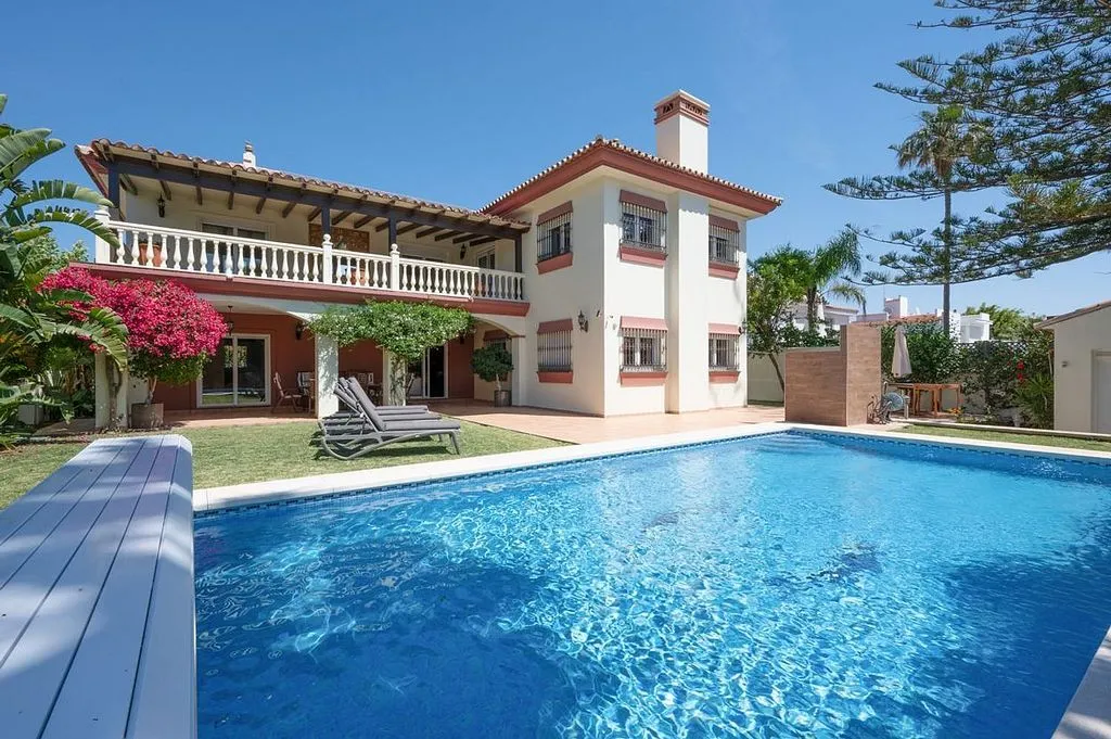 Piscine - Andalusian Villa with Pool in La Cala de Mijas