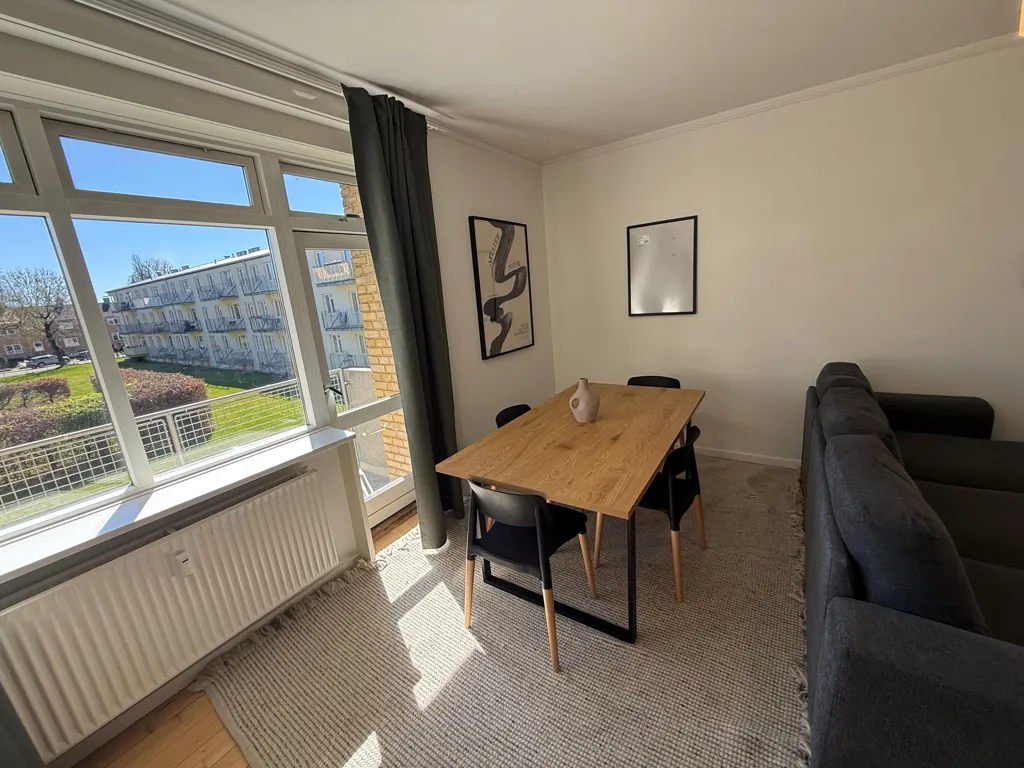 Söögituba - Private Room in Shared Apartment, Hyltebjerg Allé