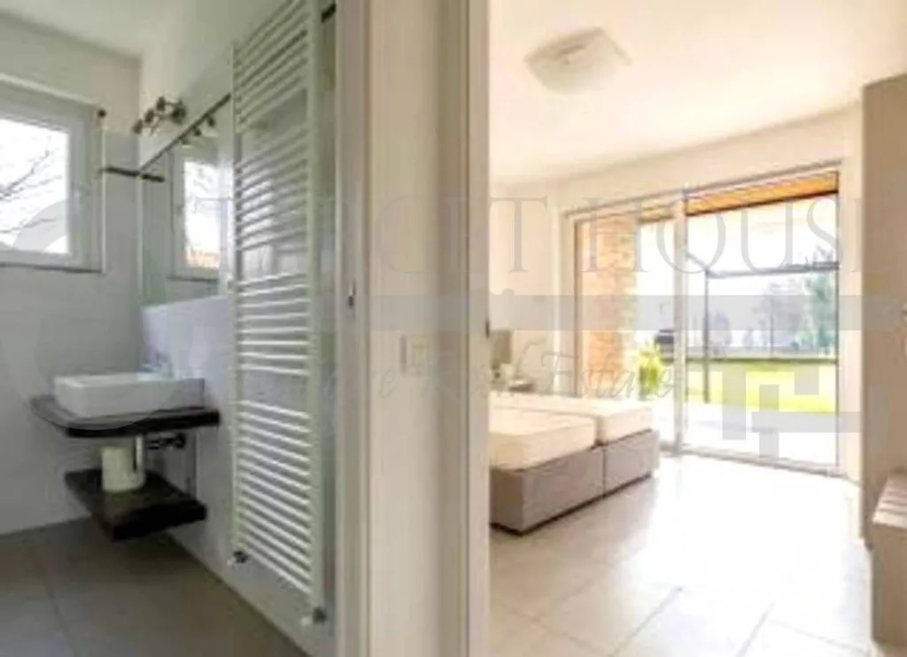 Salles de bain - Luxury Flat with Private Garden in Gravedona