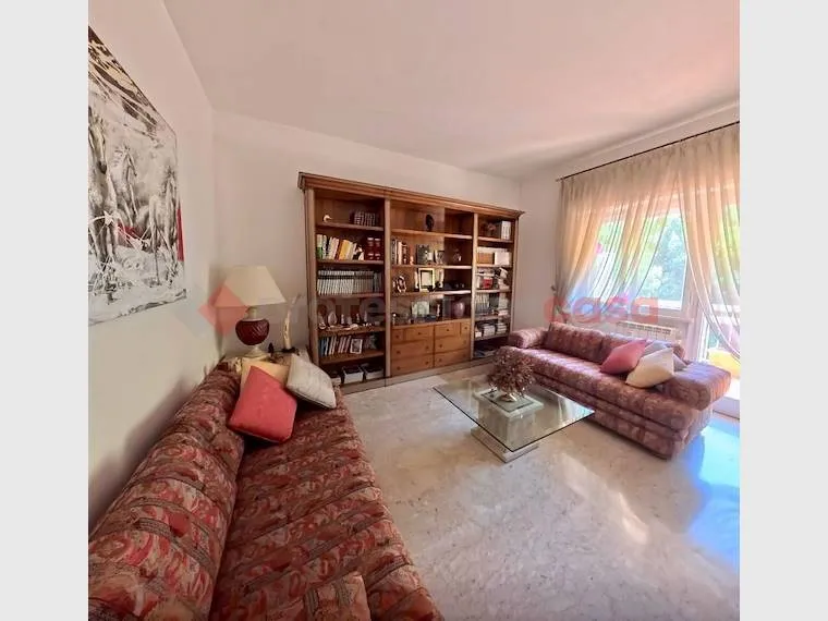 Elutuba - Apartment with Balcony in Rome
