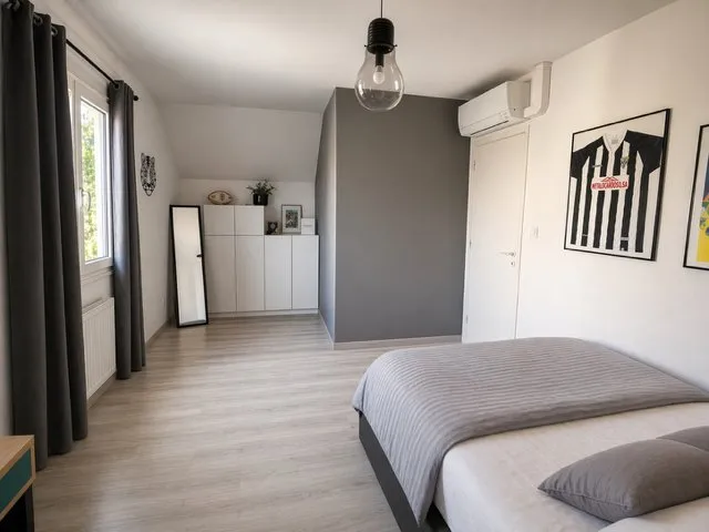 Magamistoad - Contemporary House with Pool in Olivet
