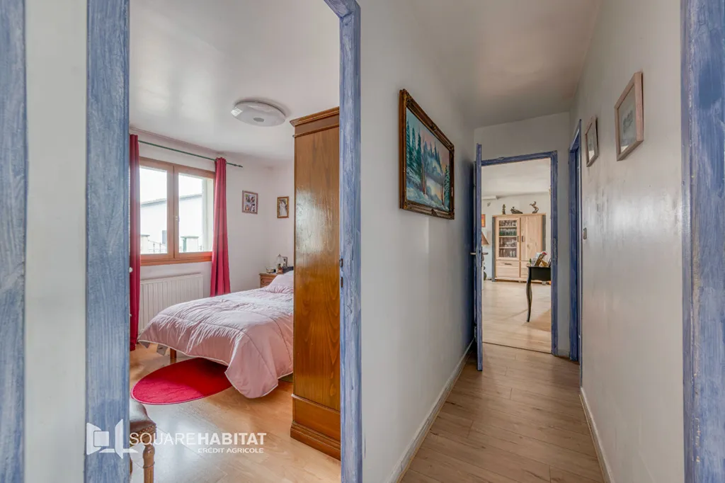 Hallway - Detached House with Studios in Carbon-Blanc