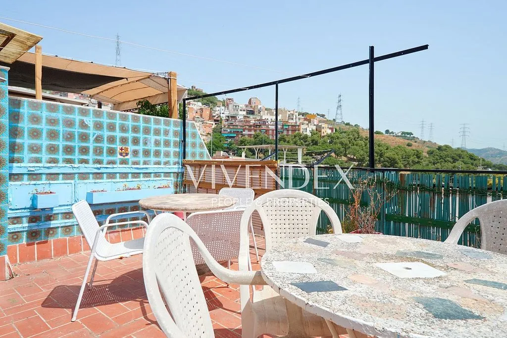 Terrass - Duplex with Two Terraces in Les Roquetes