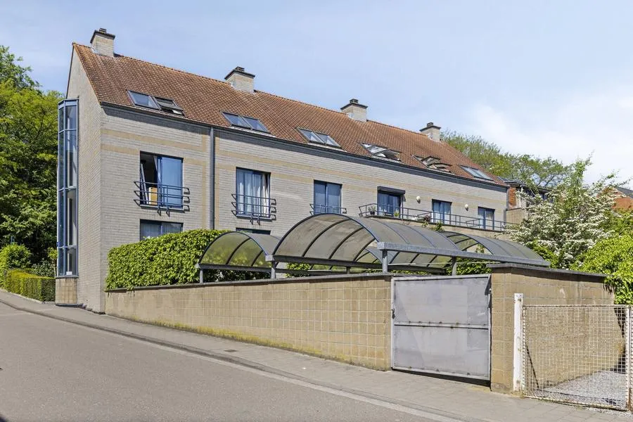 Extérieur - Studio Rénovée avec Grandes Vues à Leuven