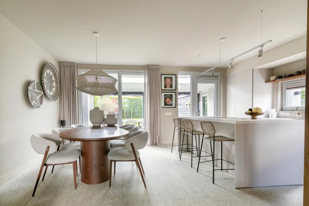 Söögituba - Luxury Two-Storey House with Overkapping in Moergestel