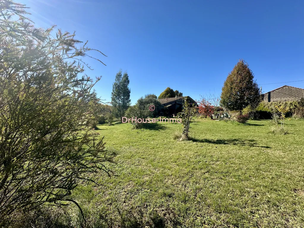 Aed - House with Pool in Cliousclat