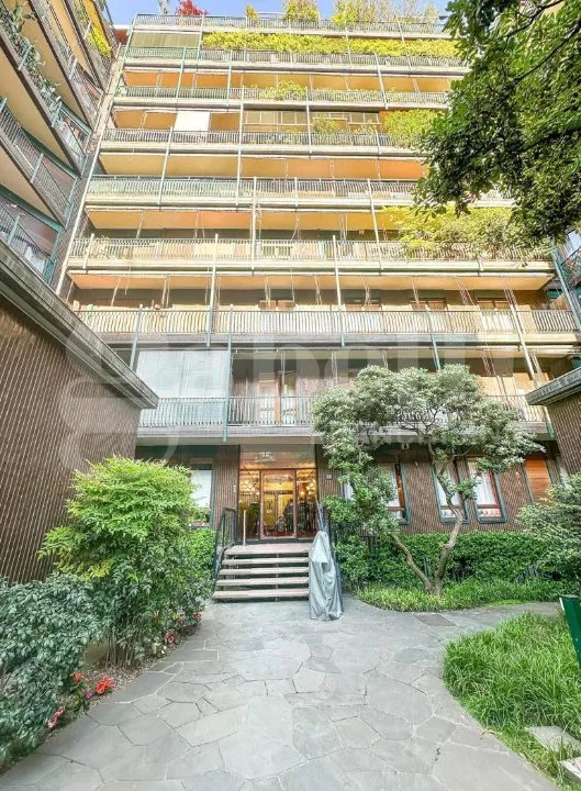 Välivaade - Modernised Studio Flat with Porters in Milan