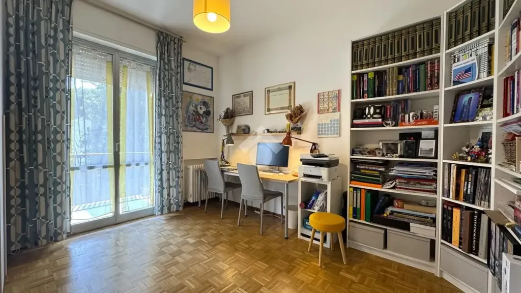Kabinet - Bright Apartment with Terrace in Forlì