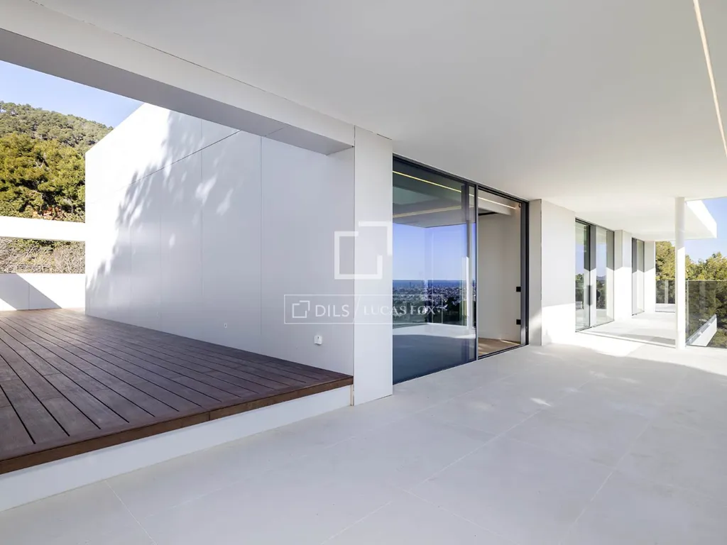 Terrass - New Build Villa with Panoramic Views in Pedralbes
