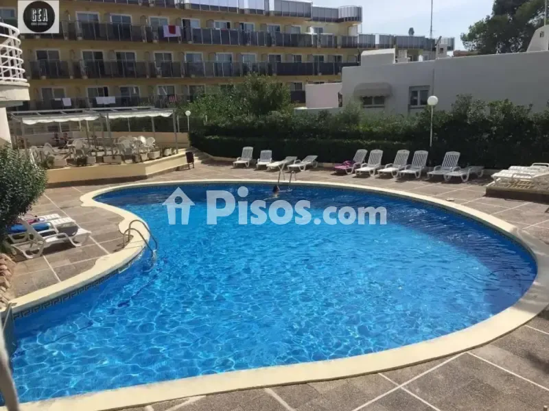 Pool - Modern Studio with Sea View in Salou