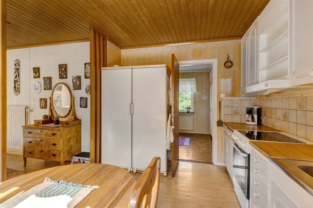 Cucina - Villa with Garden and Stream in Kvillsfors