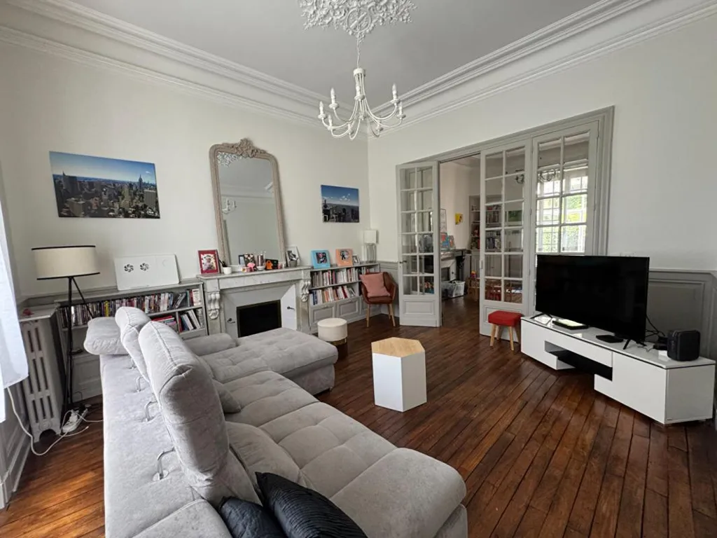 Living Room - Character House with Garden in Périgueux