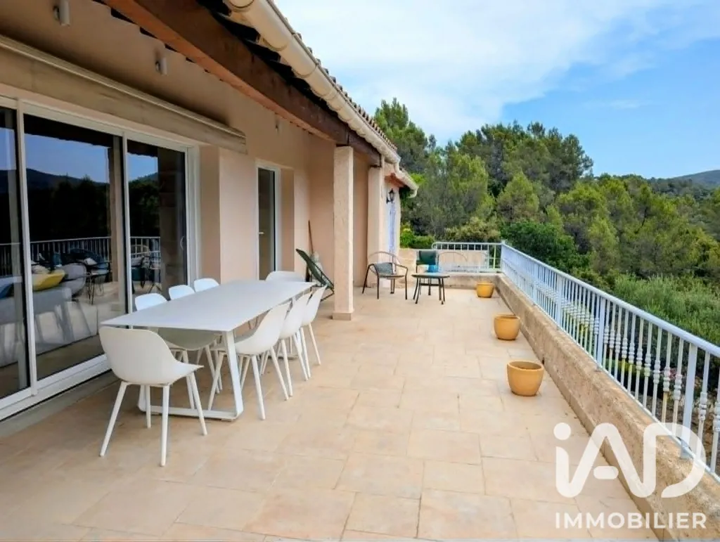 Terrazza - Luxury Villa with Pool in Pierrefeu-du-Var