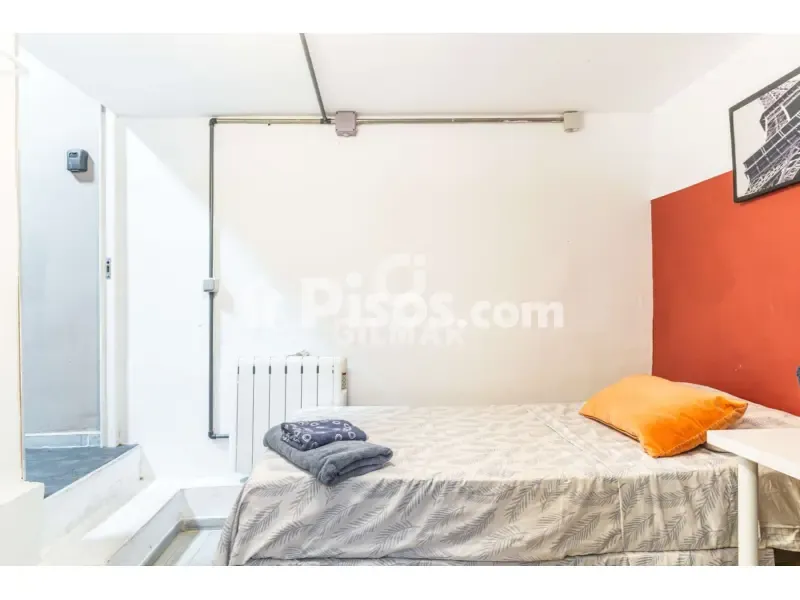 Chambres - Duplex with Patio in Puerta del Ángel, Madrid