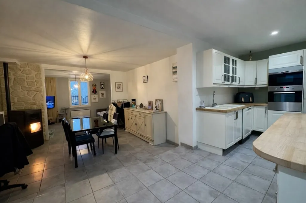 Cuisine - Appartement avec Cour à Crouy, Côte de Vauxrot