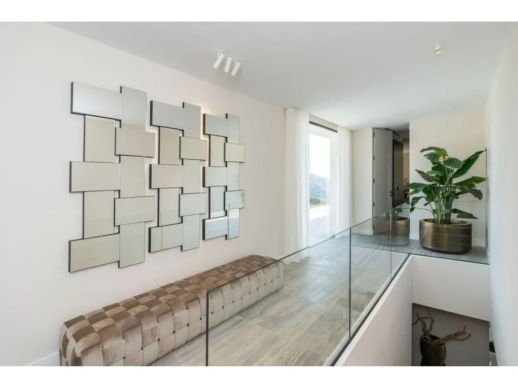 Esik - Luxury Villa with Sea Views in Benahavís