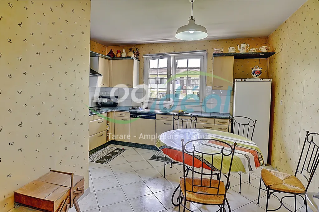Kitchen - House with Garden in Lyon Suburb