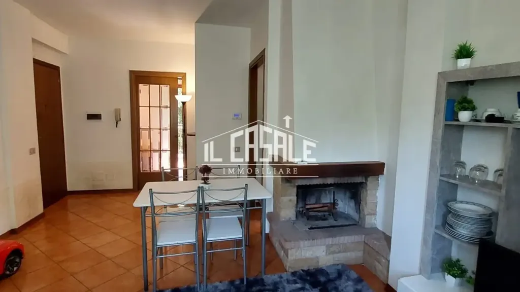 Séjour - Quadrilocale with Balcony in Londa