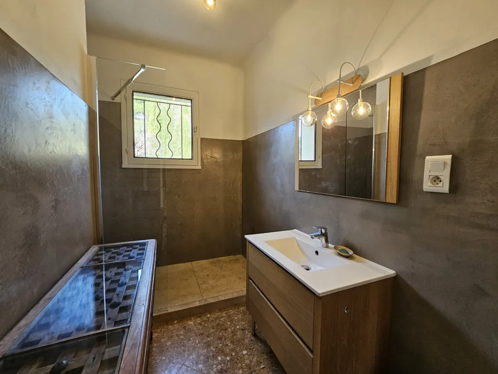 Bagni - Charming House with Pool in Roussillon, Luberon