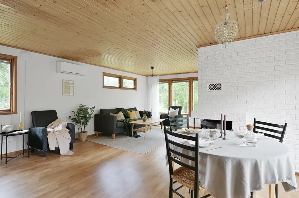 Söögituba - Renovated Villa with Garden in Raksta