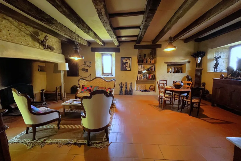 Salle à manger - Propriété en Pierre avec Piscine près de Gourdon