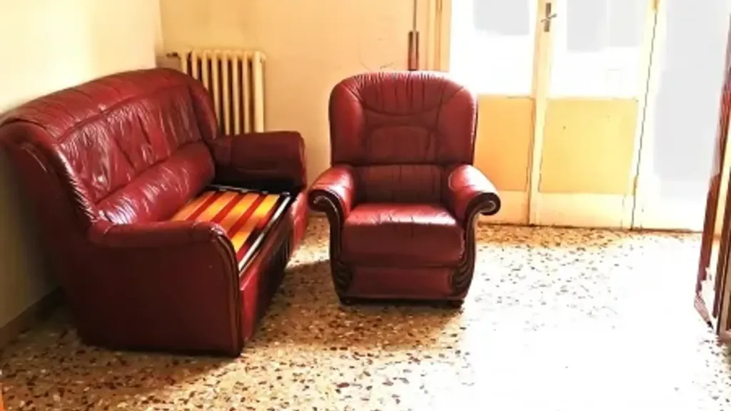 Elutuba - Spacious Apartment with Balcony in Dicomano