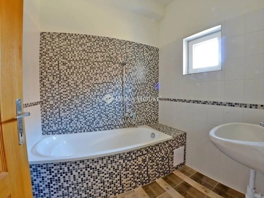 Salles de bain - Renovated Twin House in Budapest 19th District