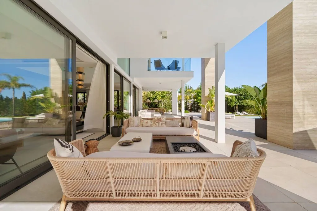 Terrass - Luxury Villa with Infinity Pool in Marbella