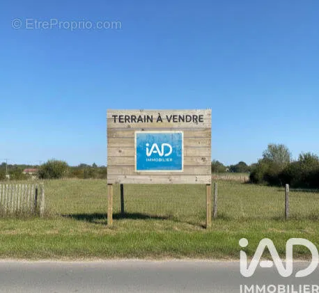Terrain à Tredion