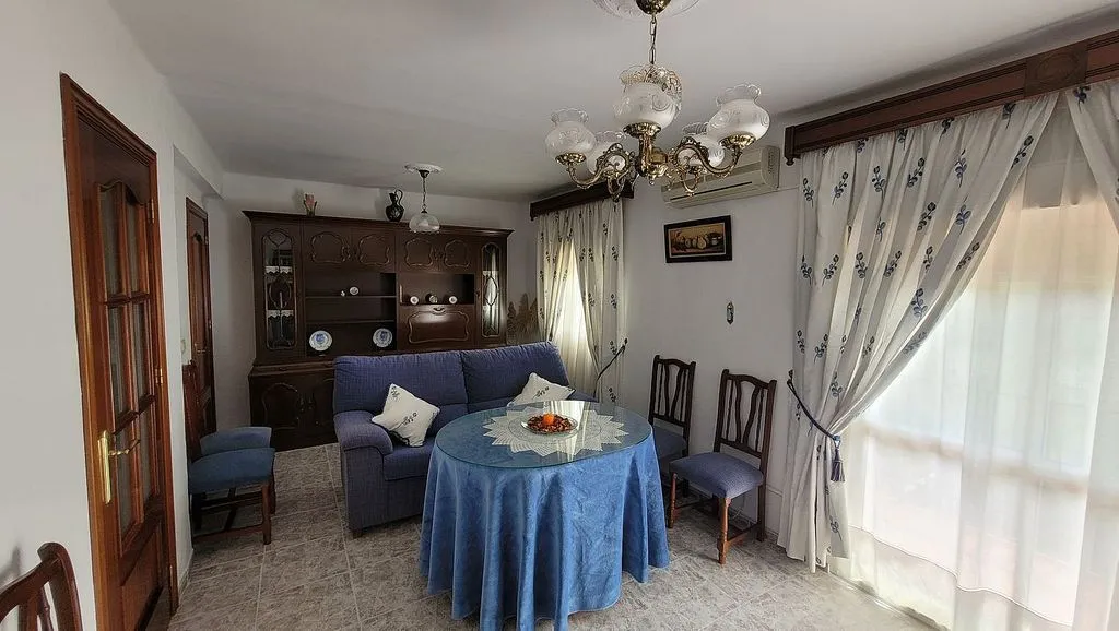 Söögituba - Furnished Flat with Balcony in Ronda