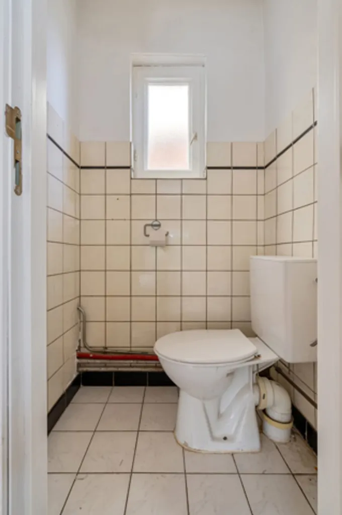 Bathrooms - Charming House with Garden in Kasterlee